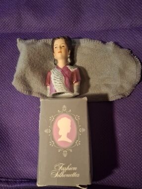 Vintage Fashion Silhouette Porcelain Thimble  Purple and White